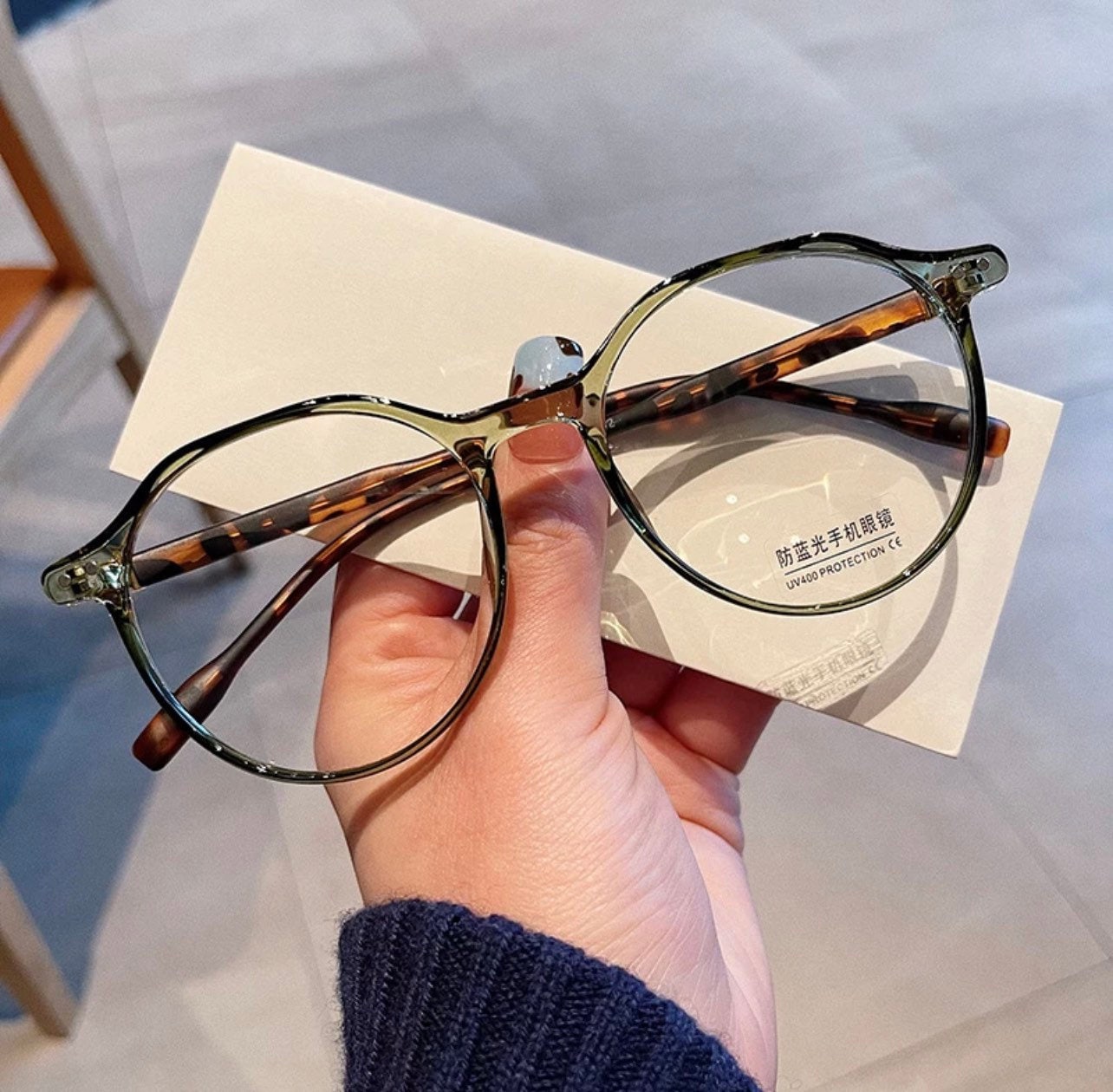 Fashion TR90 Round Glasses Frame|Women Men| Retro Rivets Decoration|Clear Anti-blue Light Eyewear|Optical Frames