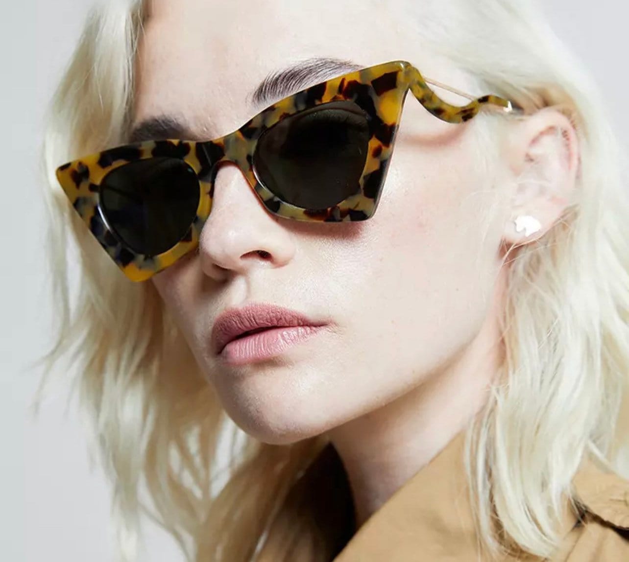 Fashion Colorful Cat Eye Sunglasses|Women Men|Gradient Shades UV400 Retro Summer Sun Glasses|Eyeglasses frames