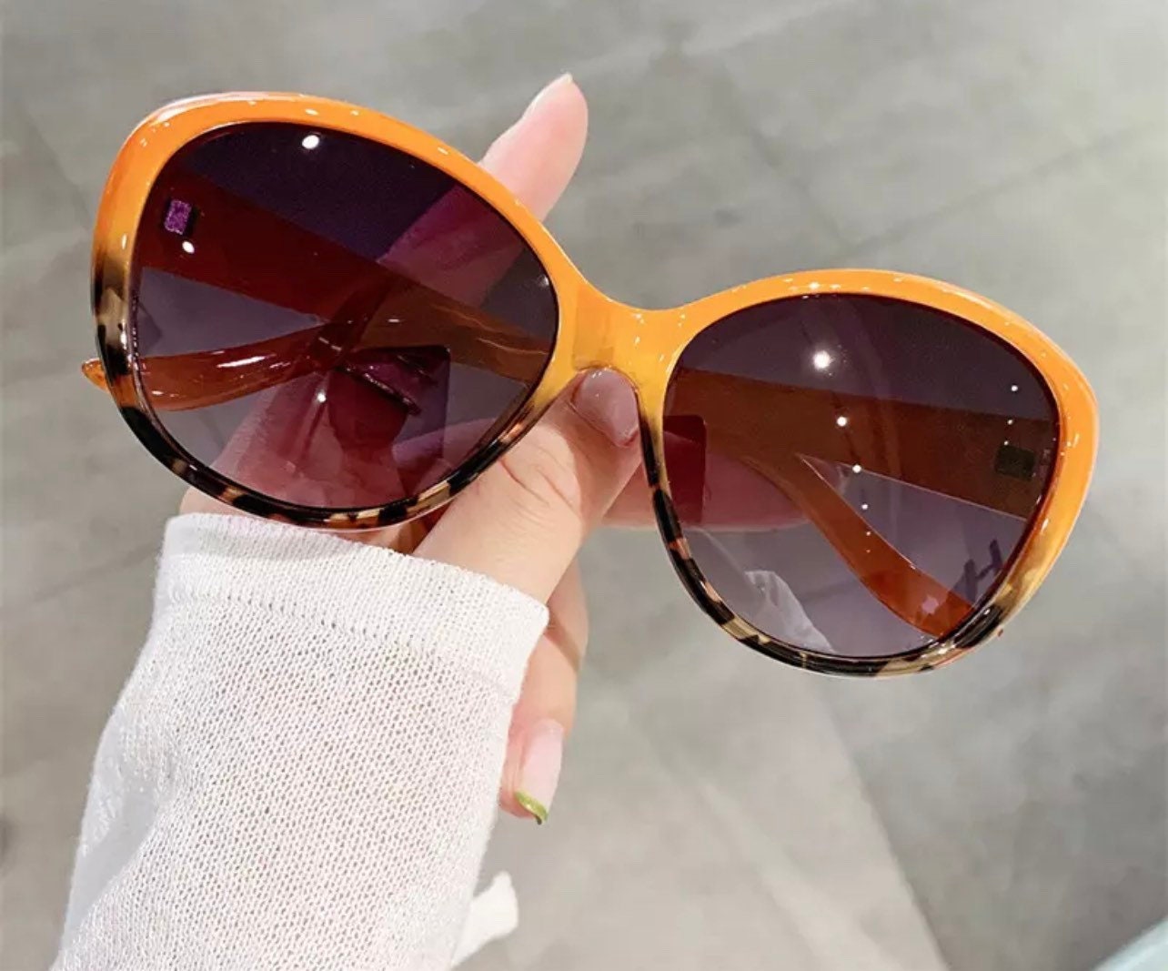 New Retro Oval Summer Sunglasses|Women Men| Fashion Shades UV400|Trending Brand Designer Round Sun Glasses Eyewear