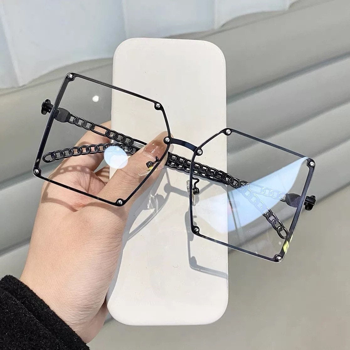 2022 New Fashion Oversize Gradient Sunglasses| Women Men|Vintage Alloy Chain Frame |Rivet Square Sun Glasses |Female Elegant Shades
