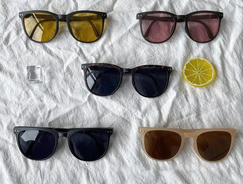 Fashion Foldable Sunglasses |Women Men|Ins Popular Trending Retro Rivets |Shades UV400|Glasses frames