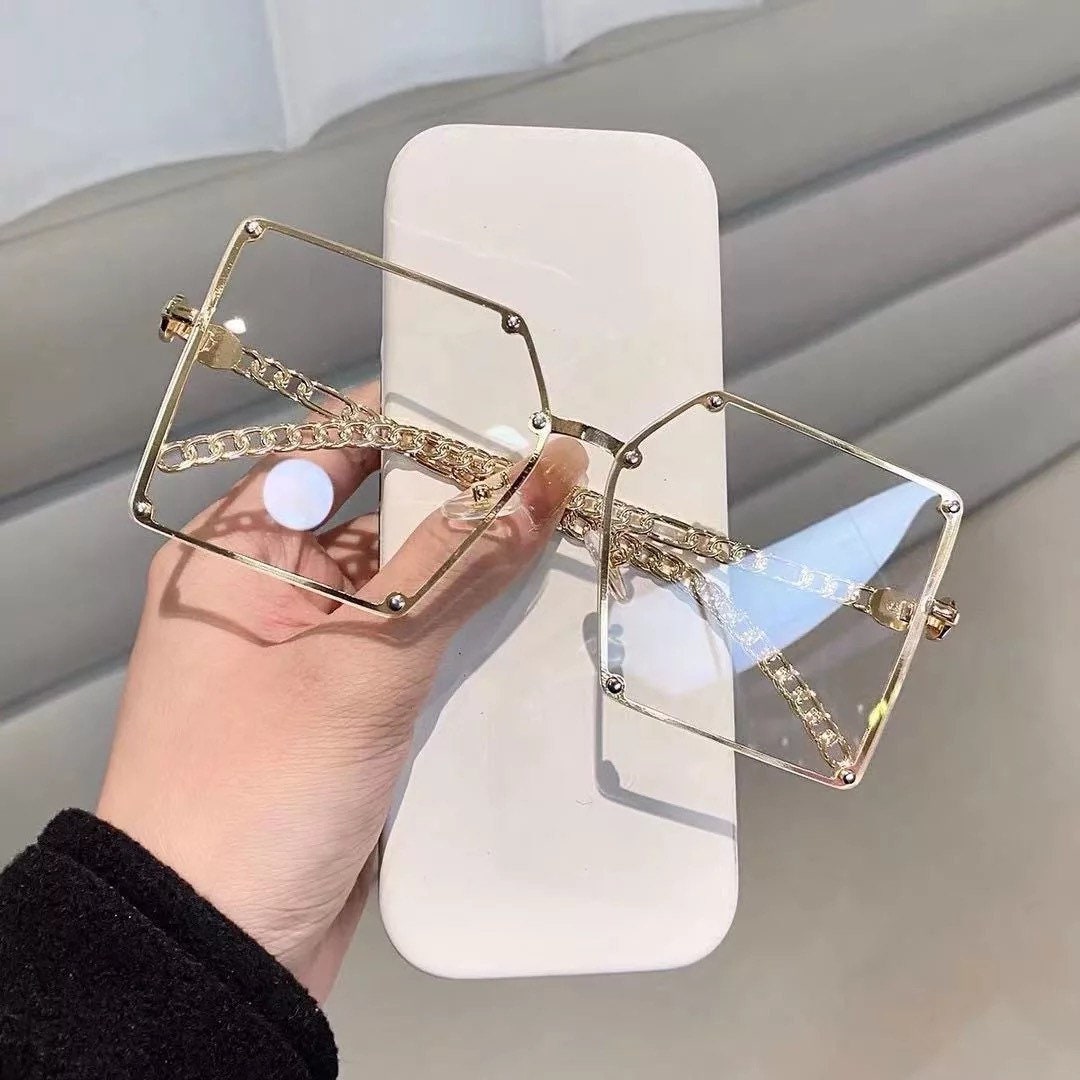 2022 New Fashion Oversize Gradient Sunglasses| Women Men|Vintage Alloy Chain Frame |Rivet Square Sun Glasses |Female Elegant Shades