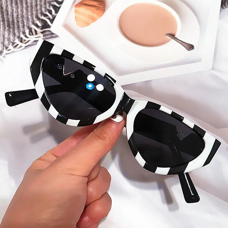 Fashion Zebra Small Round Cat Eye Sunglasses |For Women Men| New Fashion Brand Sun Glasses Female Elegant Shades Eyeglasses frames