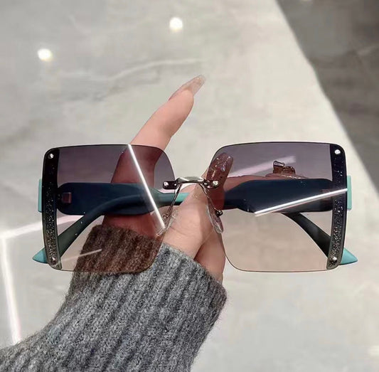 Oversized Sunglasses |Fashion Rimless Square Sun Glasses |Trendy Luxury Brand Design |UV400 Female Shades For Woman